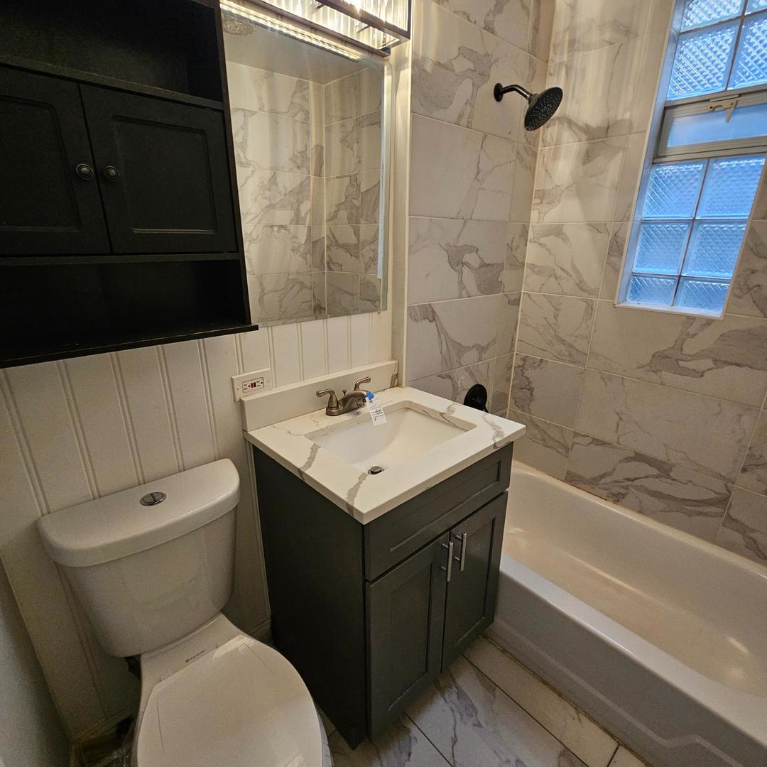 232 North La Crosse Avenue Chicago IL 60644