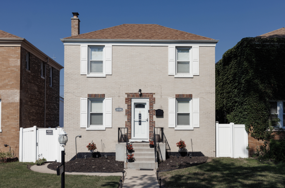 8104 South Fairfield Avenue Chicago IL 60652