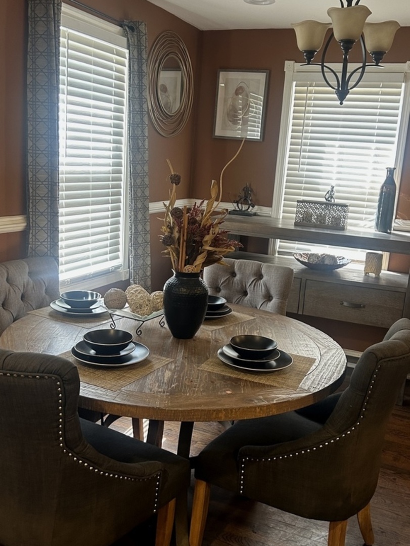 8104 South Fairfield Avenue Chicago IL 60652