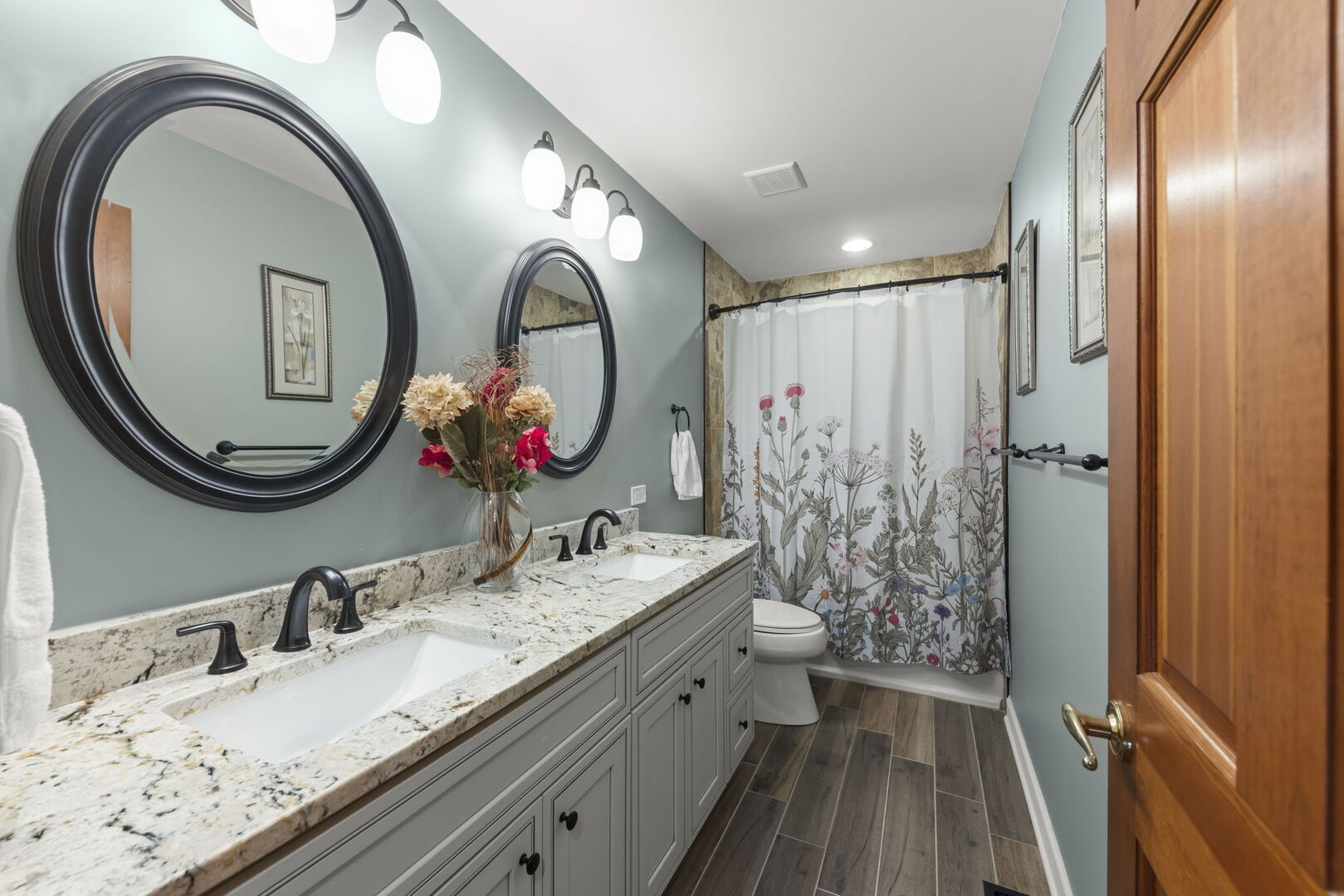 2012 Cromwell Drive Wheaton IL 60189