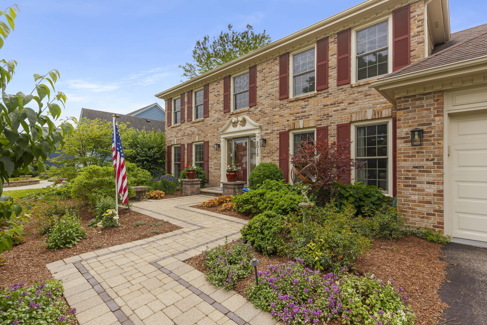 2012 Cromwell Drive Wheaton IL 60189