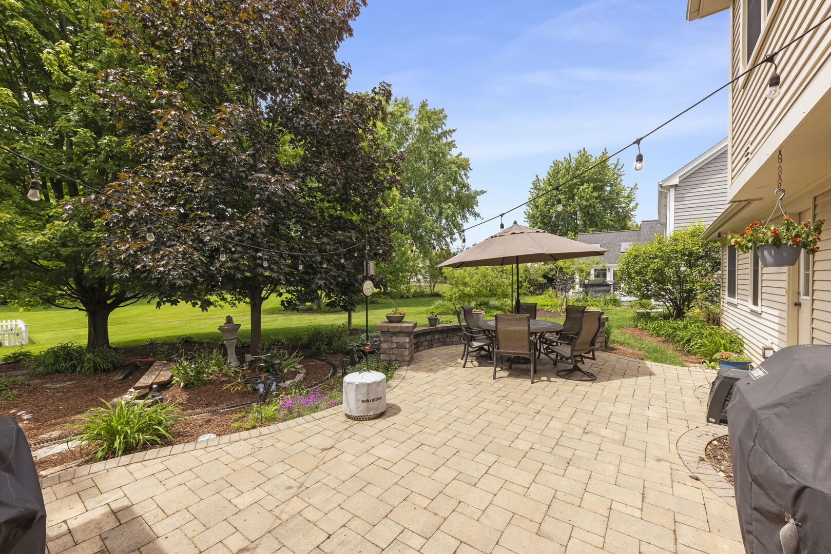 2012 Cromwell Drive Wheaton IL 60189