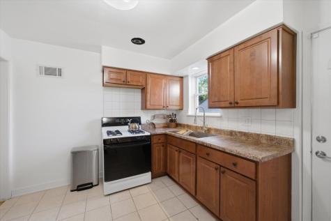 5216 Arcadia Avenue Skokie IL 60077