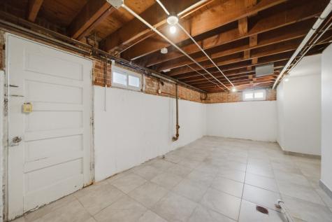 5216 Arcadia Avenue Skokie IL 60077