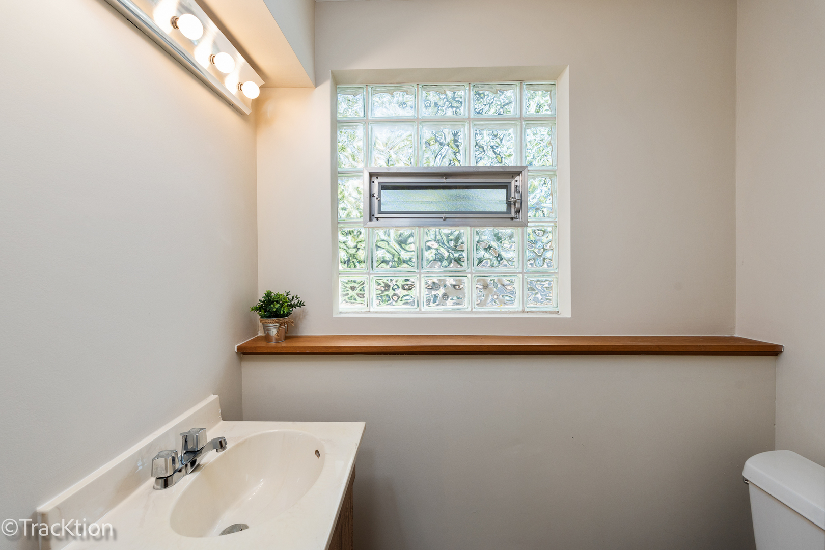 6937 Parkview Drive Downers Grove IL 60516