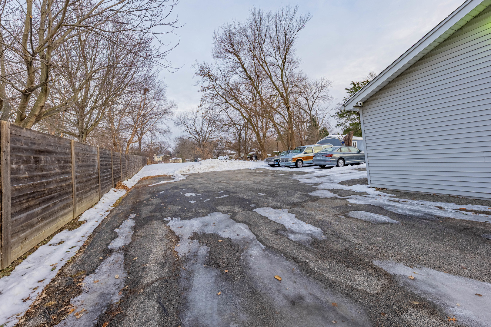 513 North Park Street Westmont IL 60559