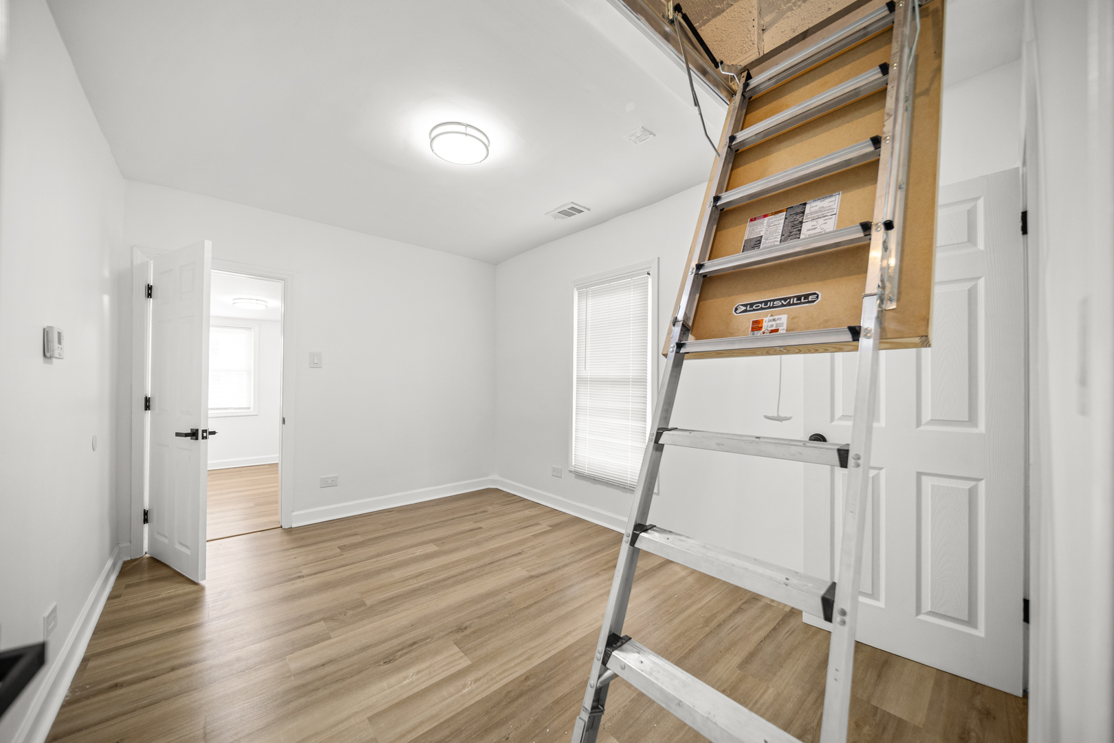 639 North Leamington Avenue Chicago IL 60644