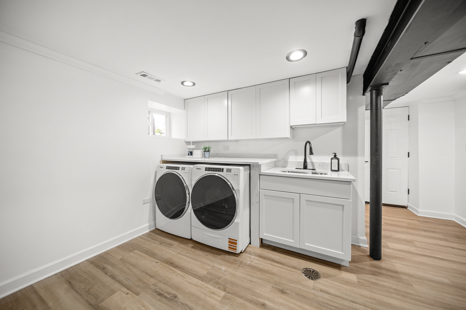 639 North Leamington Avenue Chicago IL 60644