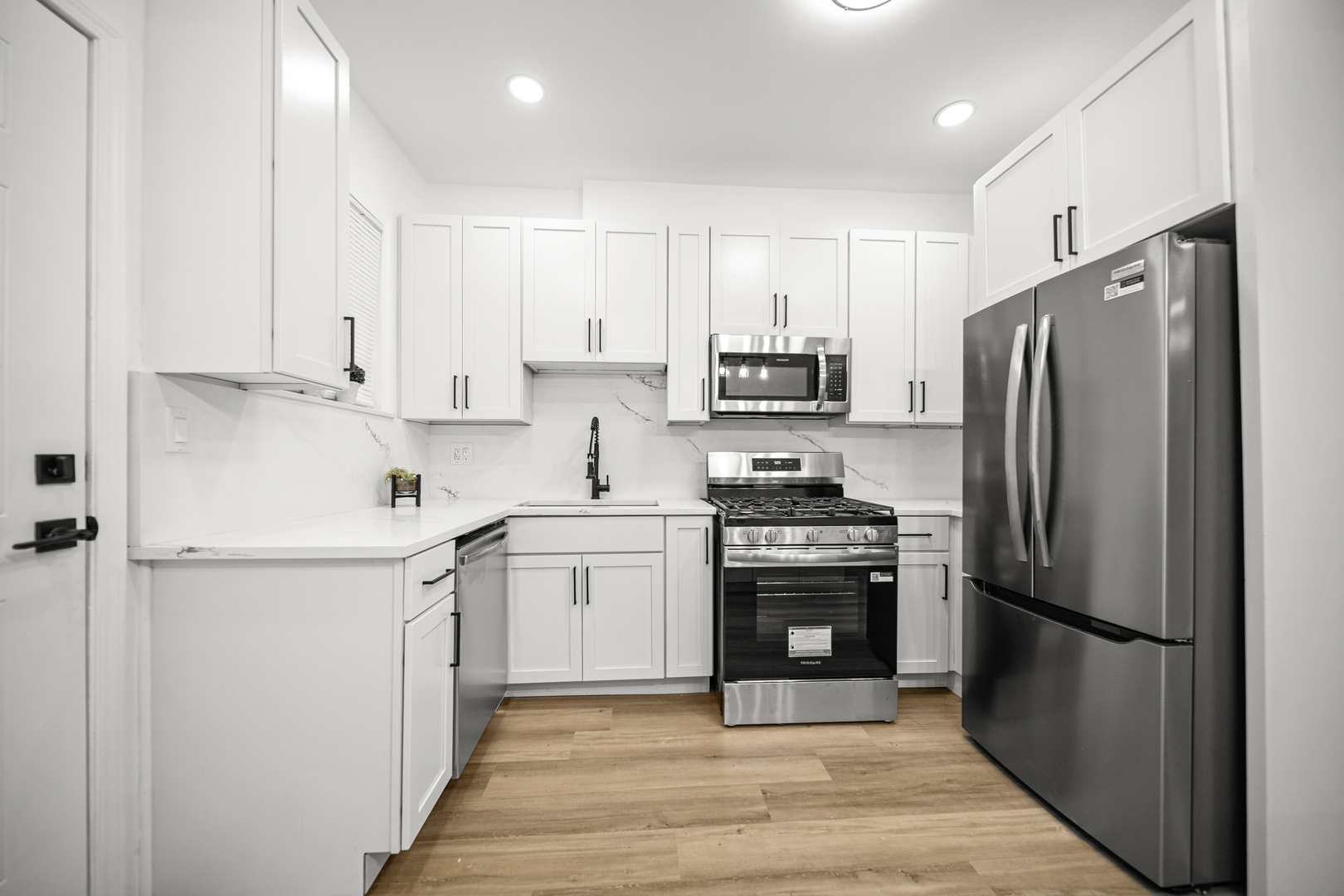 639 North Leamington Avenue Chicago IL 60644