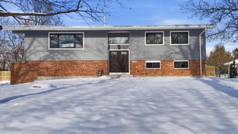 134 Lunt Avenue Schaumburg IL 60193