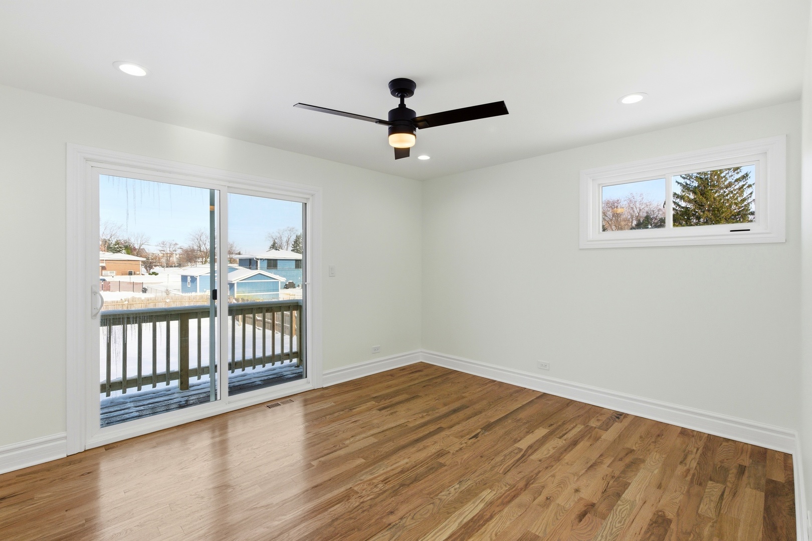 134 Lunt Avenue Schaumburg IL 60193