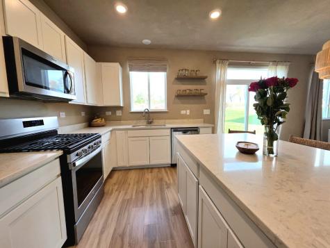 2381 Fairview Circle Woodstock IL 60098