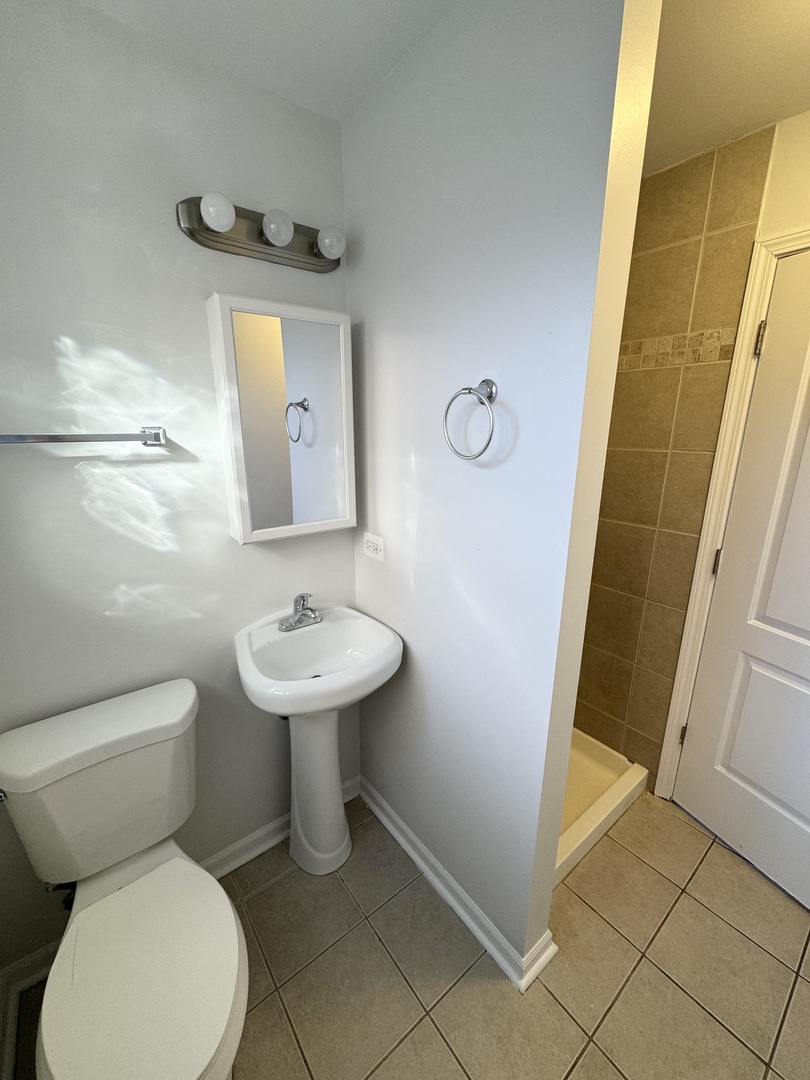 3338 West 83rd Place Chicago IL 60652