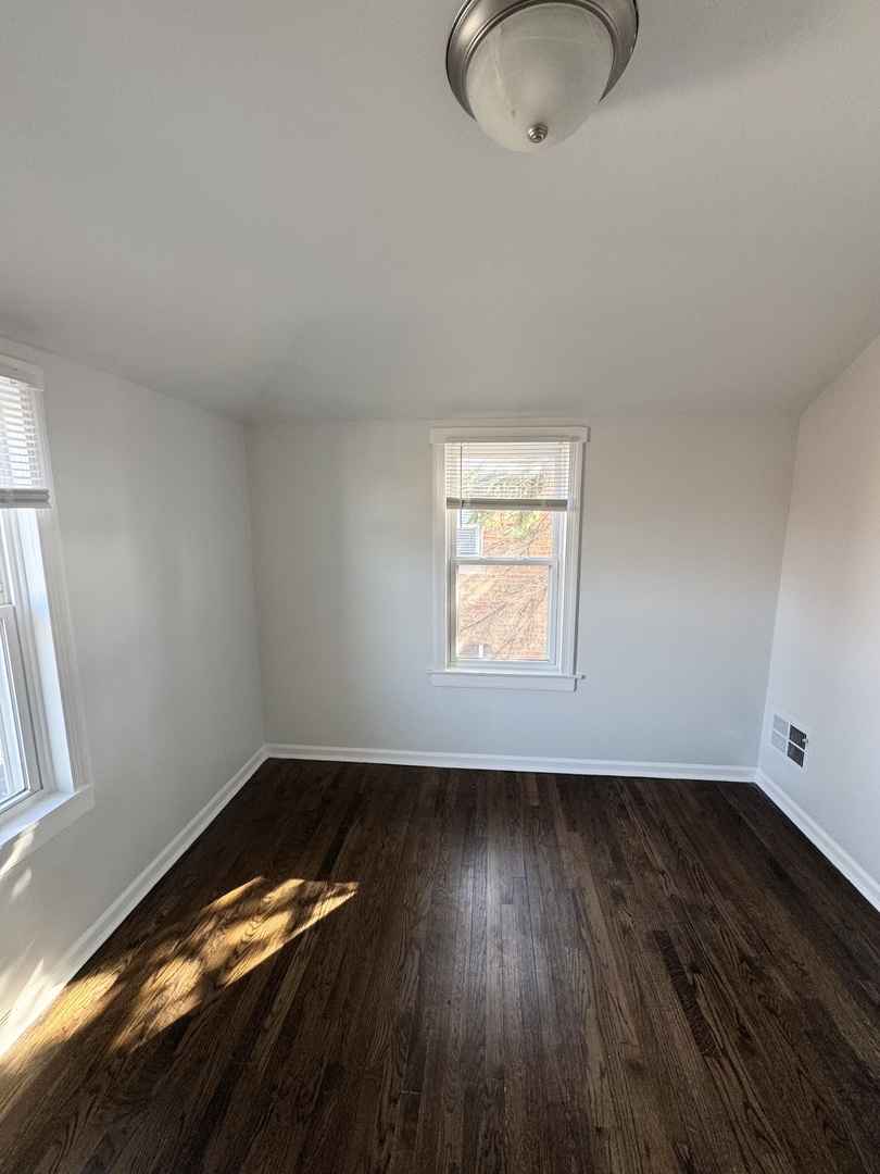 3338 West 83rd Place Chicago IL 60652
