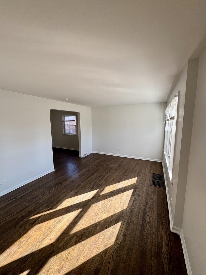 3338 West 83rd Place Chicago IL 60652