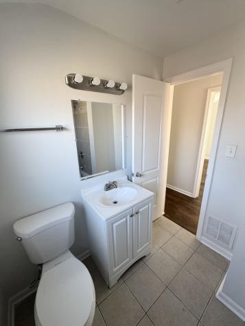 3338 West 83rd Place Chicago IL 60652