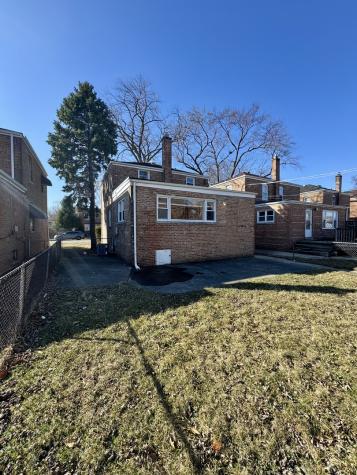 3338 West 83rd Place Chicago IL 60652