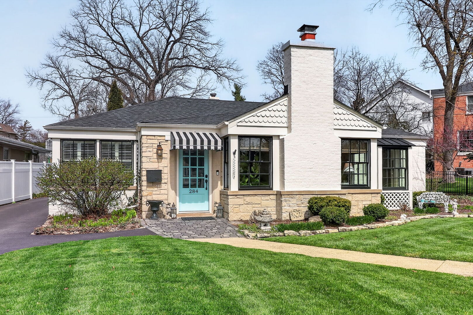 284 Chesterfield Avenue Glen Ellyn IL 60137