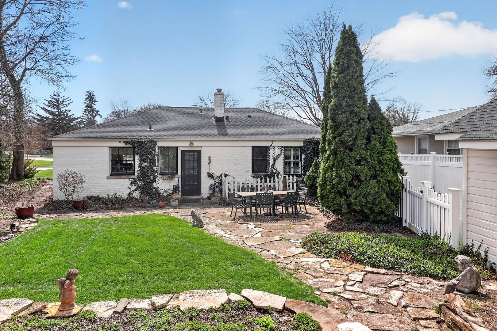 284 Chesterfield Avenue Glen Ellyn IL 60137
