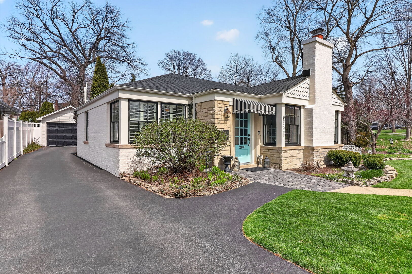 284 Chesterfield Avenue Glen Ellyn IL 60137