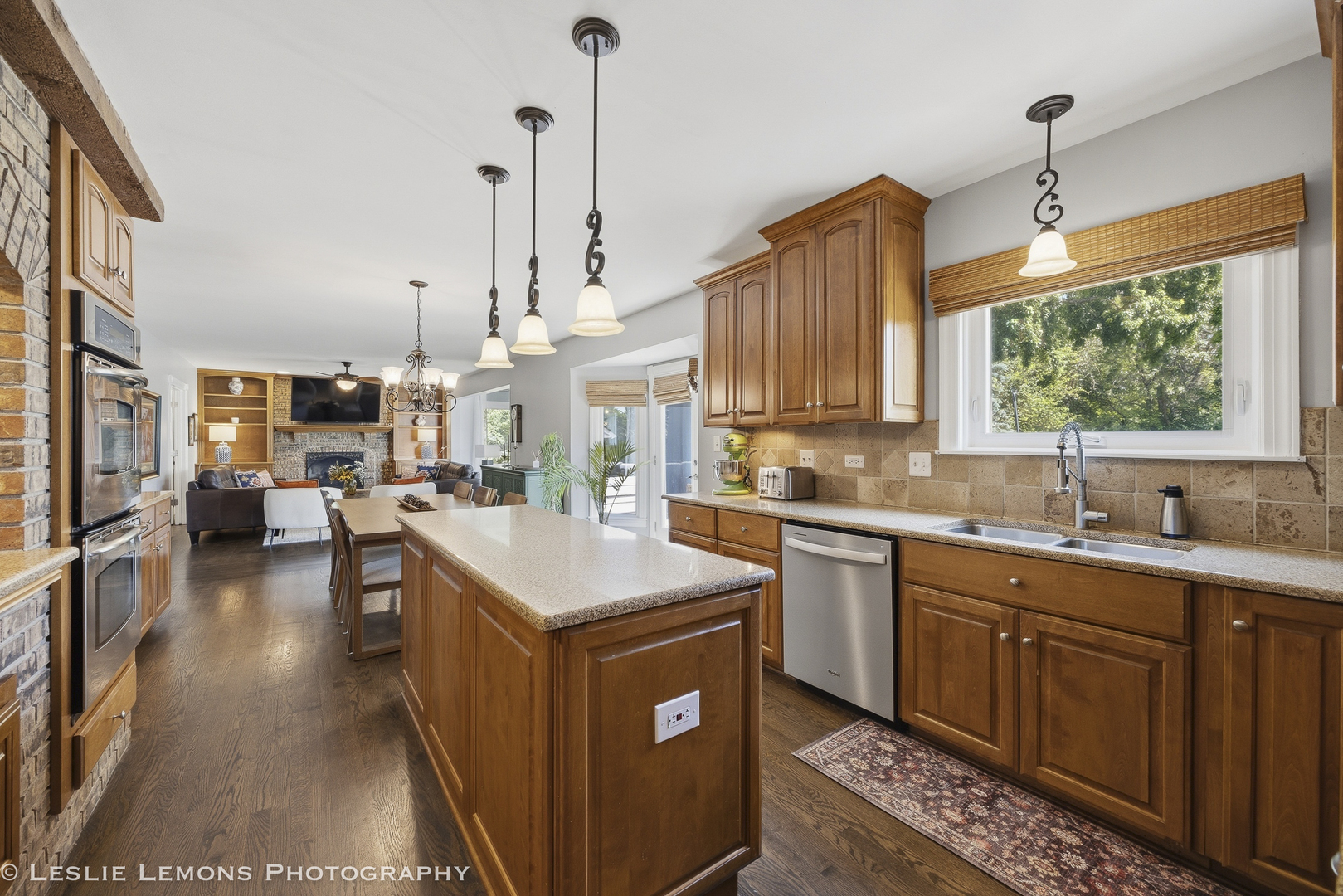 386 Hoyer Court Naperville IL 60565