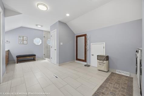 386 Hoyer Court Naperville IL 60565