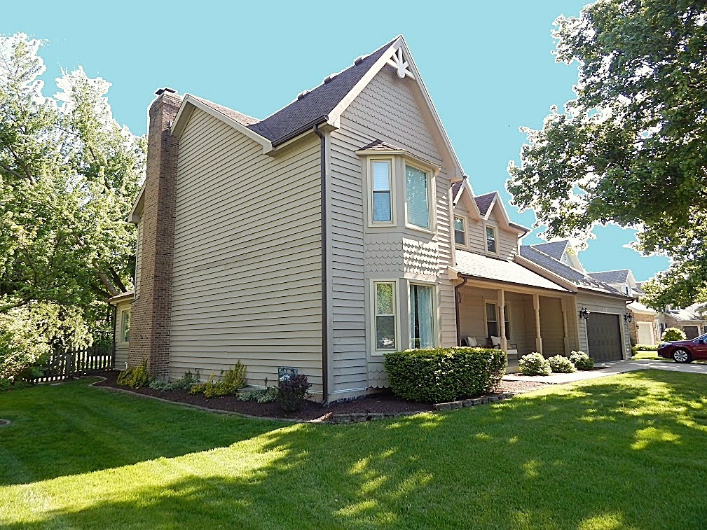 386 Hoyer Court Naperville IL 60565