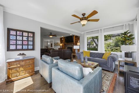 386 Hoyer Court Naperville IL 60565