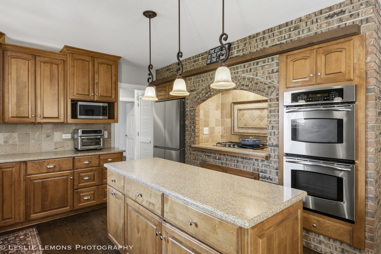 386 Hoyer Court Naperville IL 60565