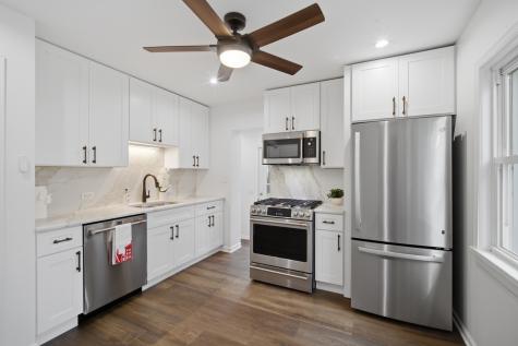 1825 Beverly Place Highland Park IL 60035