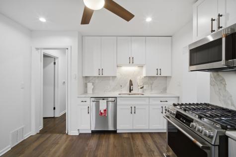 1825 Beverly Place Highland Park IL 60035