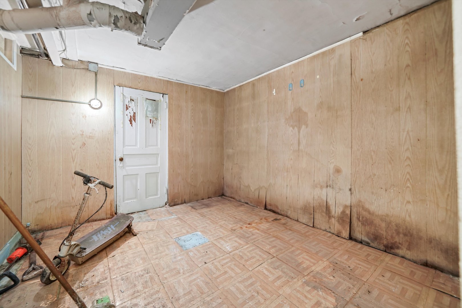 5043 South Artesian Avenue Chicago IL 60632