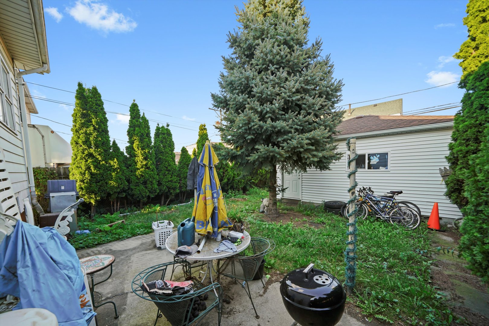 5043 South Artesian Avenue Chicago IL 60632