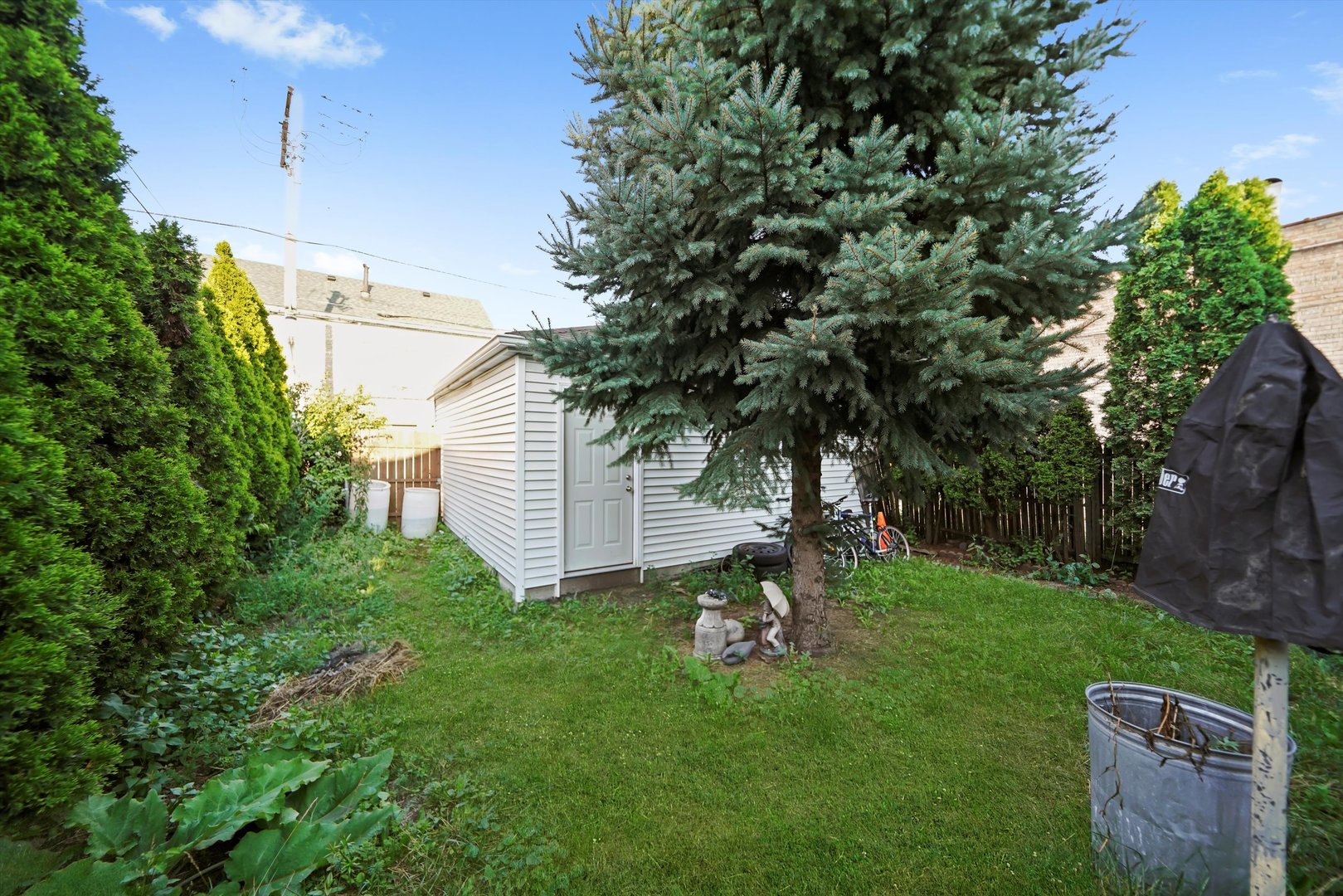 5043 South Artesian Avenue Chicago IL 60632