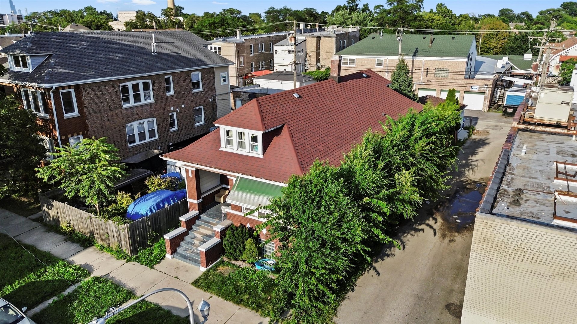 5043 South Artesian Avenue Chicago IL 60632