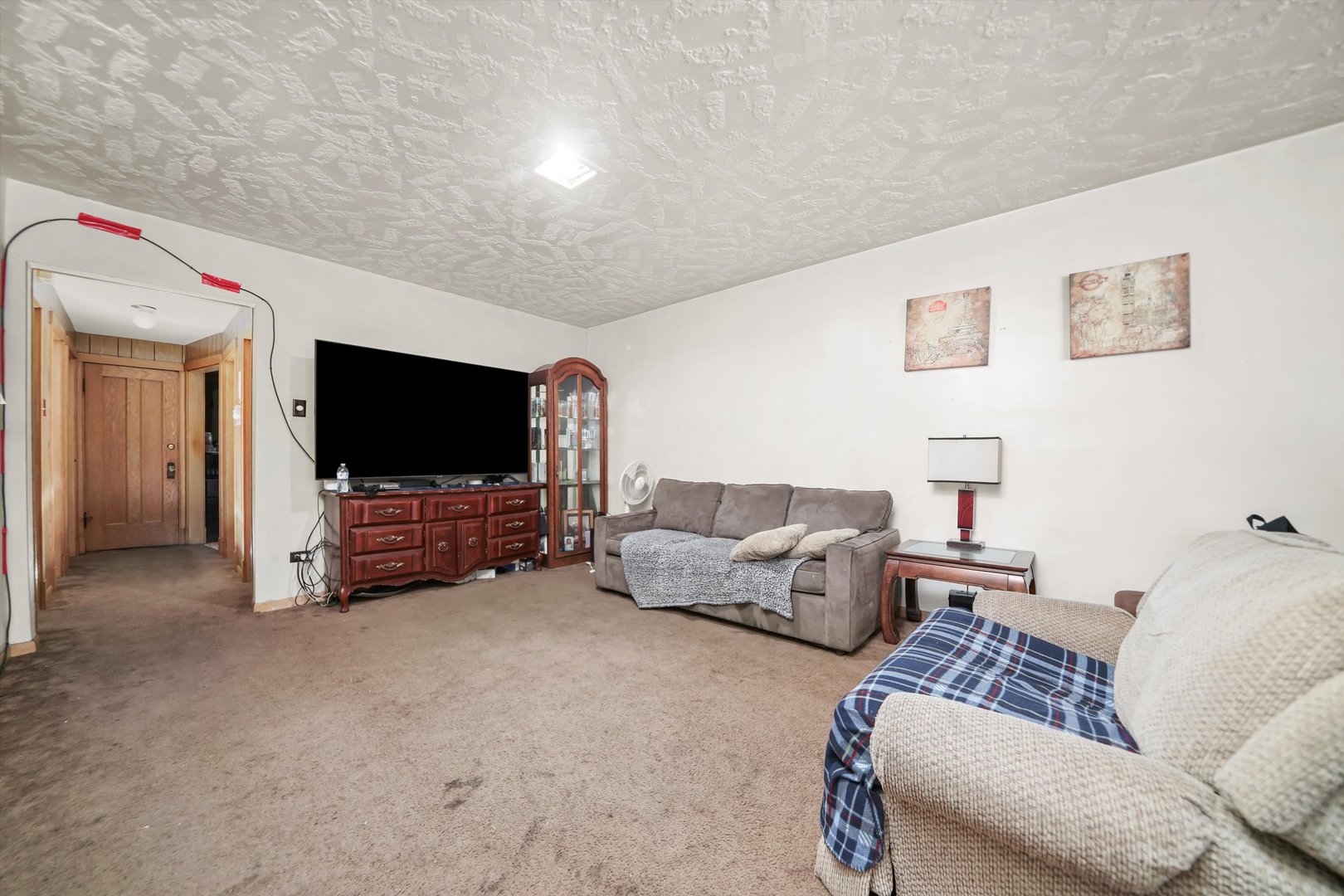 5043 South Artesian Avenue Chicago IL 60632