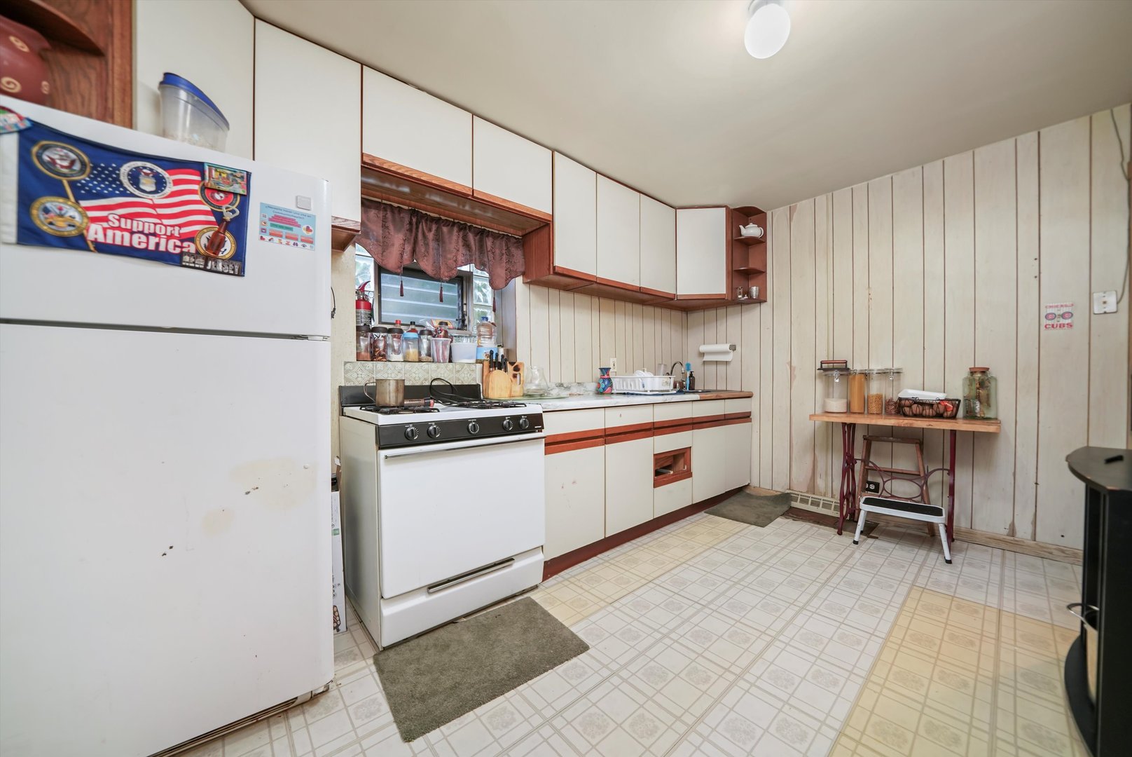 5043 South Artesian Avenue Chicago IL 60632