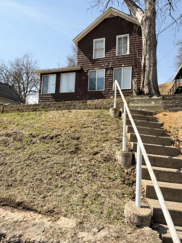 143 Diagonal Street Savanna IL 61074