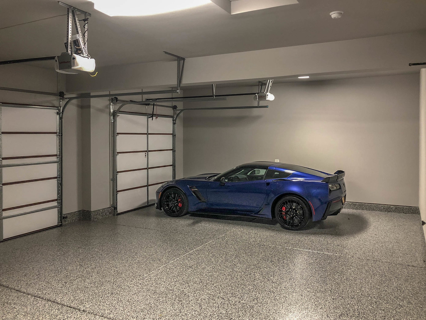 5S455 Columbia Avenue Naperville IL 60563