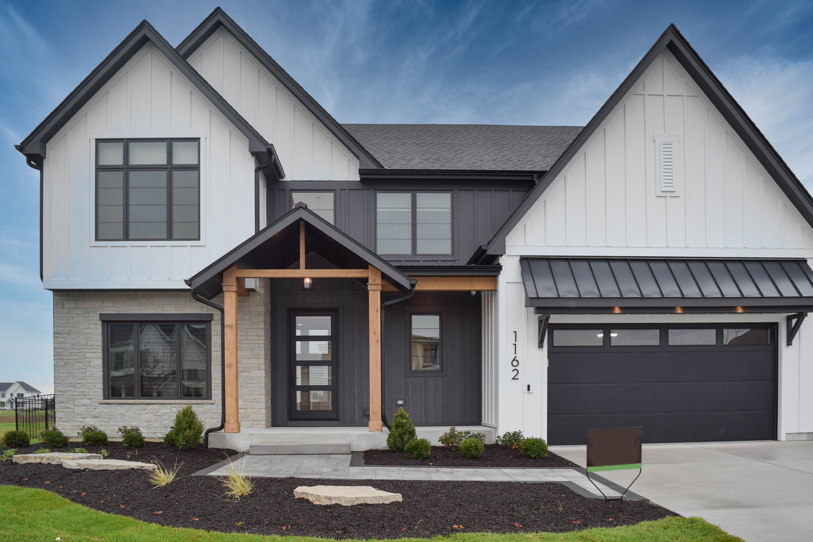 5S455 Columbia Avenue Naperville IL 60563