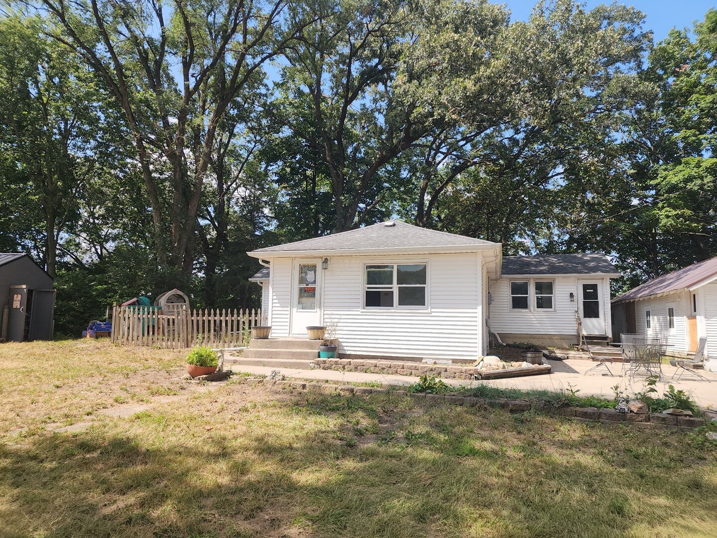 2063 North 35th Road Ottawa IL 61350
