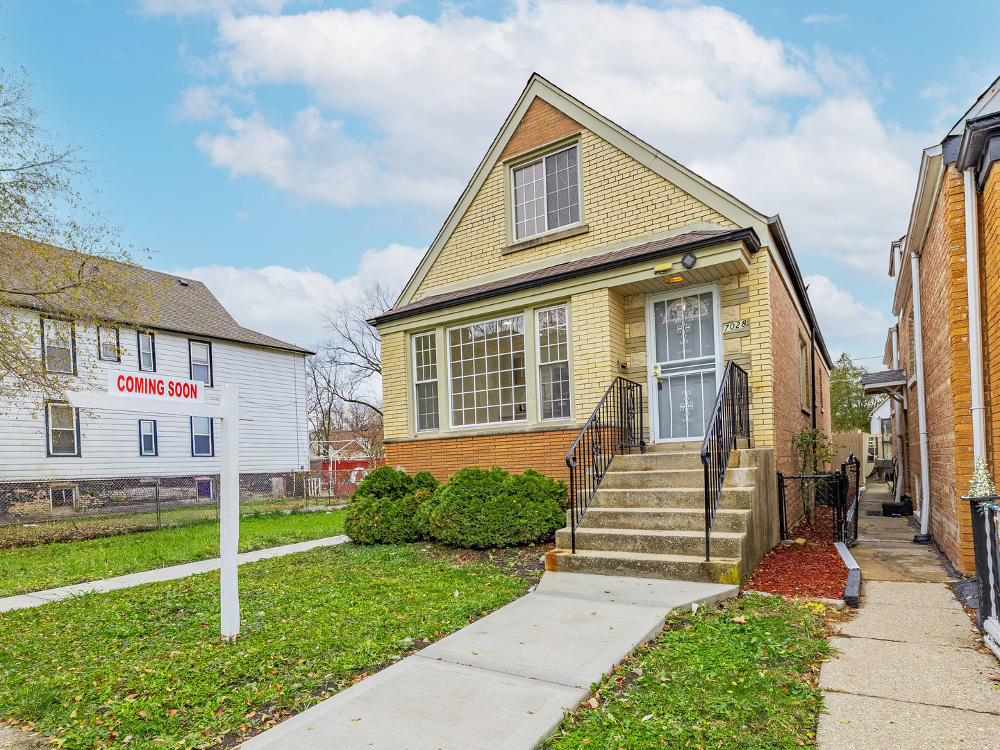 7028 South Honore Street Chicago IL 60636