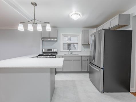 7028 South Honore Street Chicago IL 60636