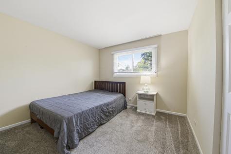 1073 South Finley Road Lombard IL 60148