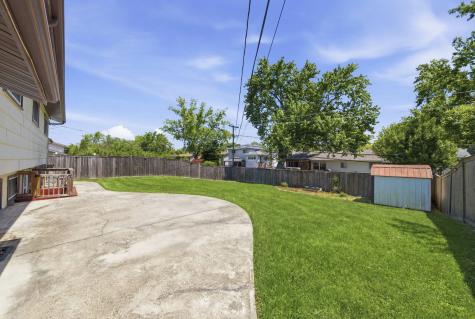 1073 South Finley Road Lombard IL 60148