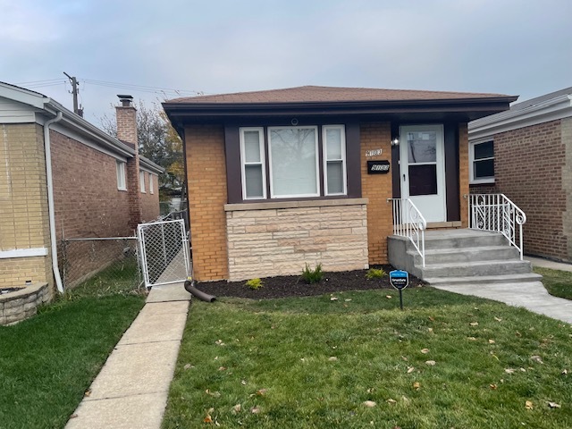 9133 South Halsted Street Chicago IL 60620