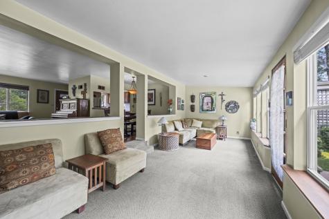 215 North Lincoln Lane Arlington Heights IL 60004