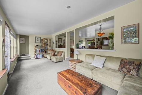 215 North Lincoln Lane Arlington Heights IL 60004