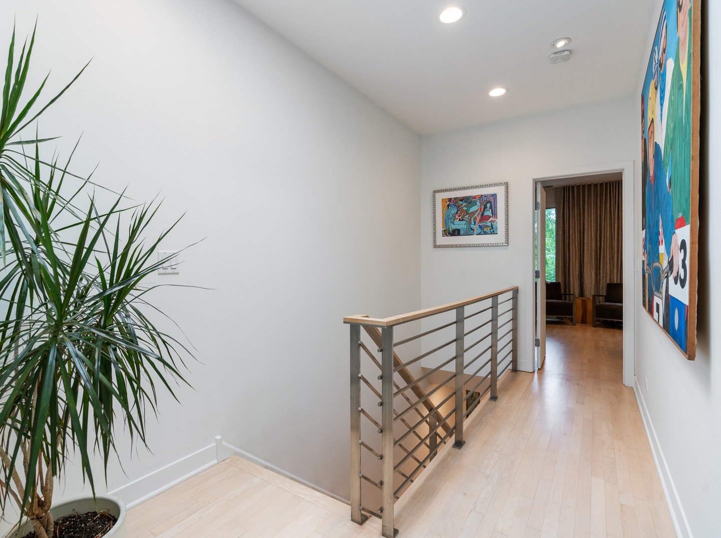 4823 North Oakley Avenue Chicago IL 60625