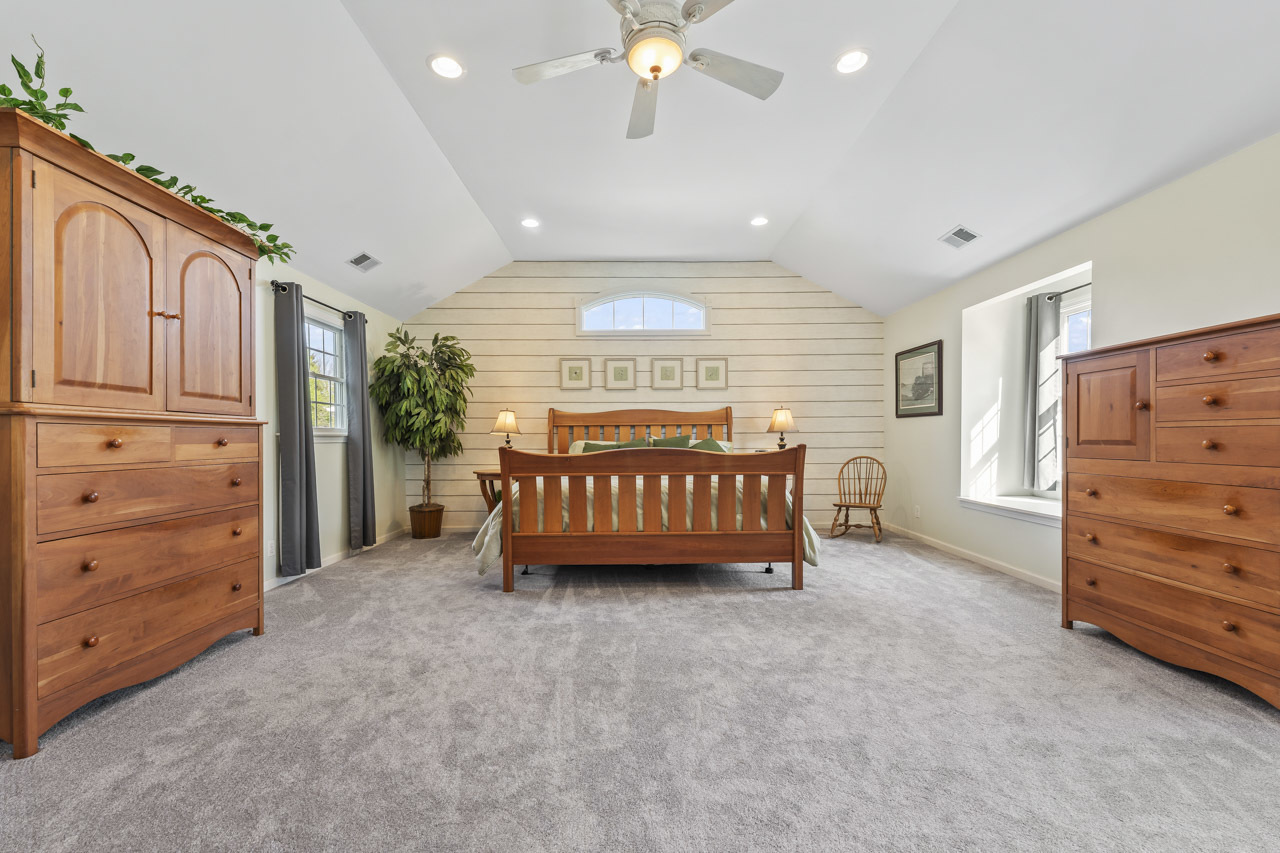 2245 Tanglewood Drive Aurora IL 60506